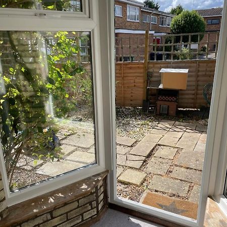 Spacious 2 Bedroom Apartment With Garden Cambridge  Exterior photo