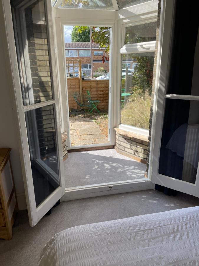 Spacious 2 Bedroom Apartment With Garden Cambridge  Exterior photo